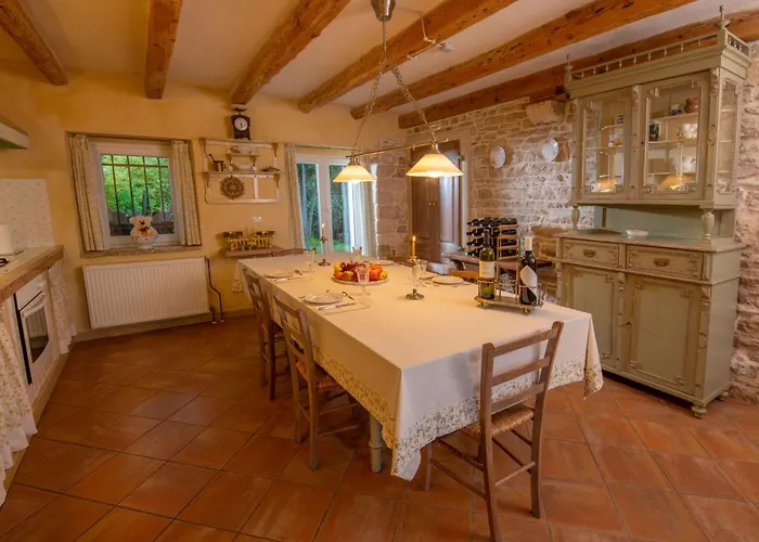 Mega By Interhome Barban